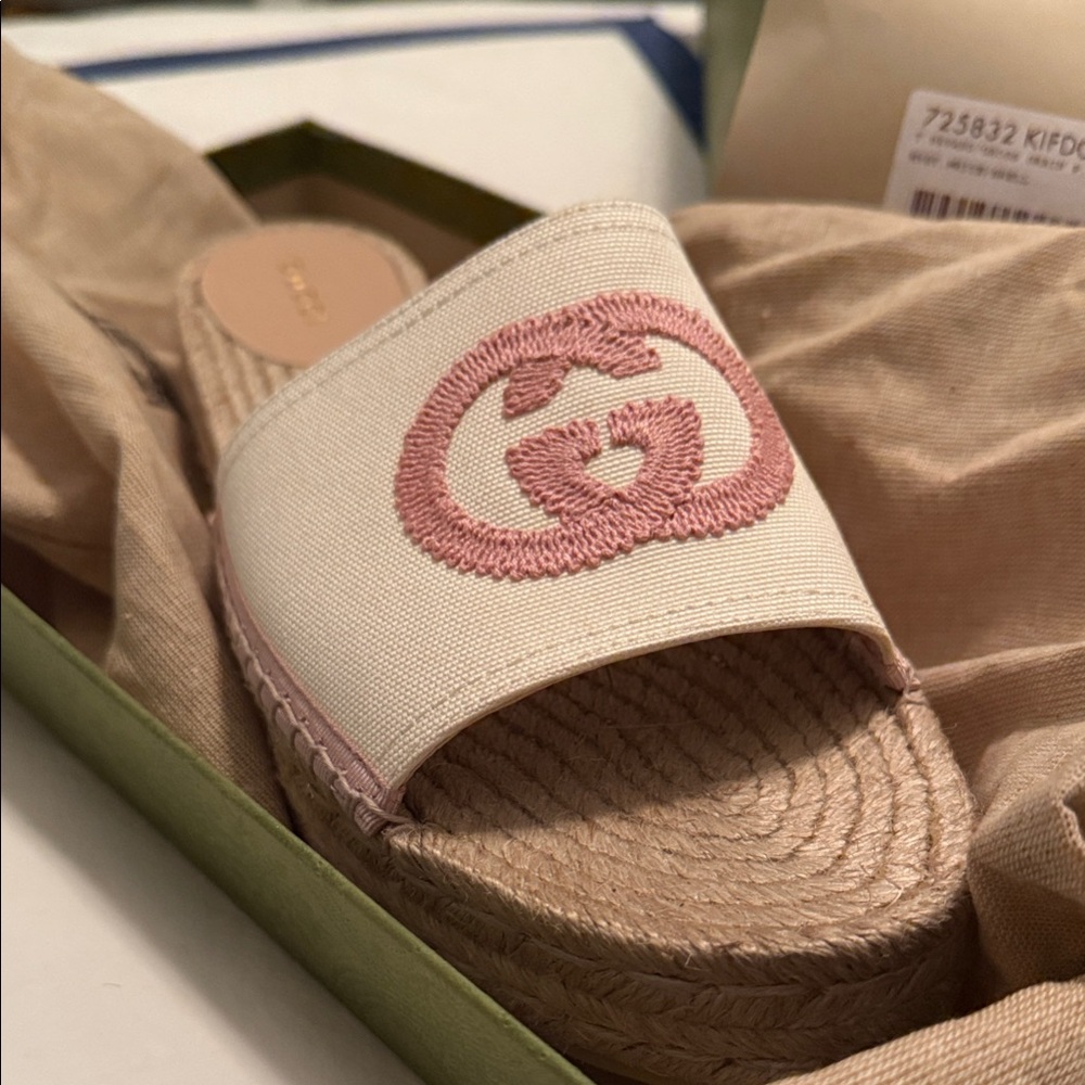 Gucci Cream and Pink Logo Espadrille Slides